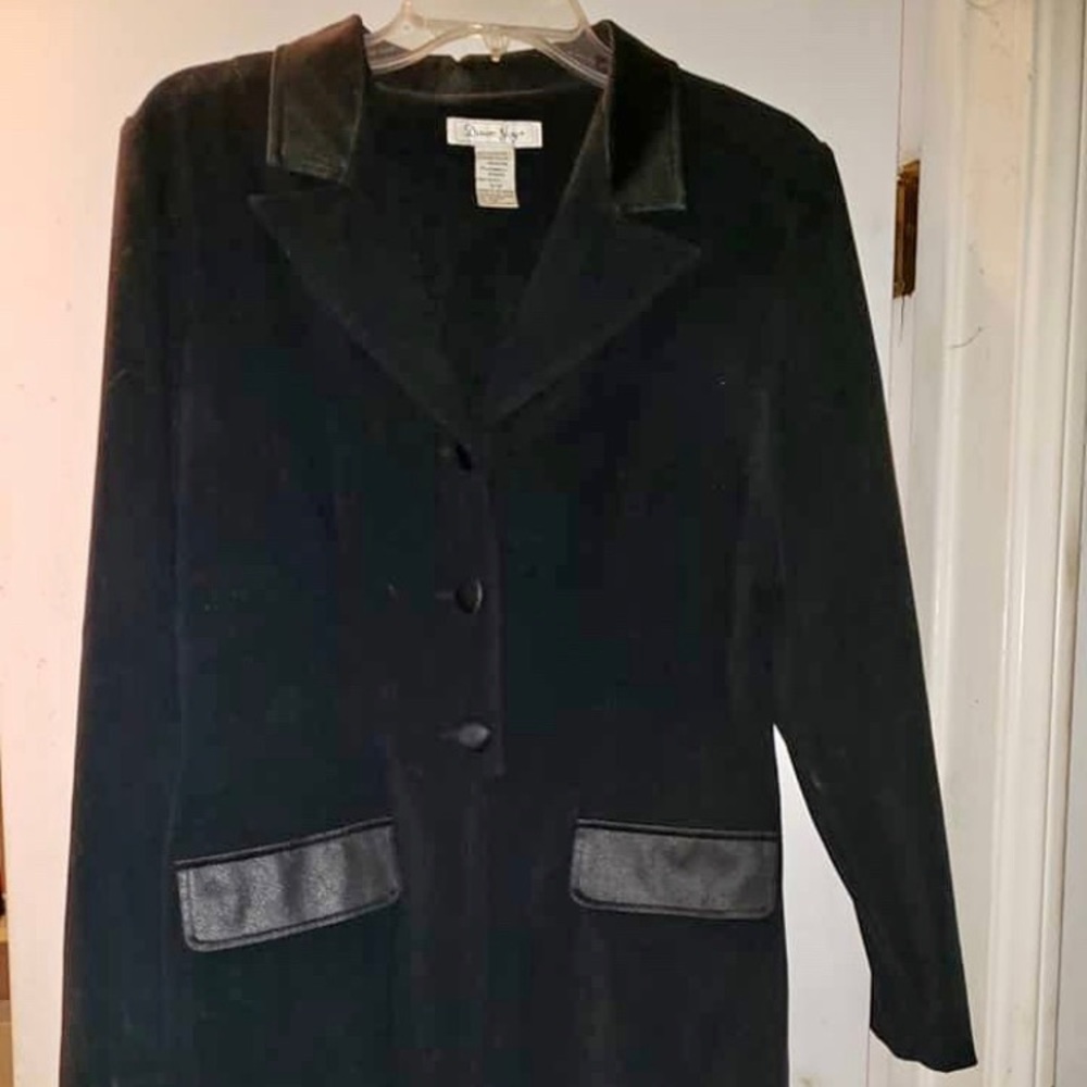 Velvet black vintage blazer